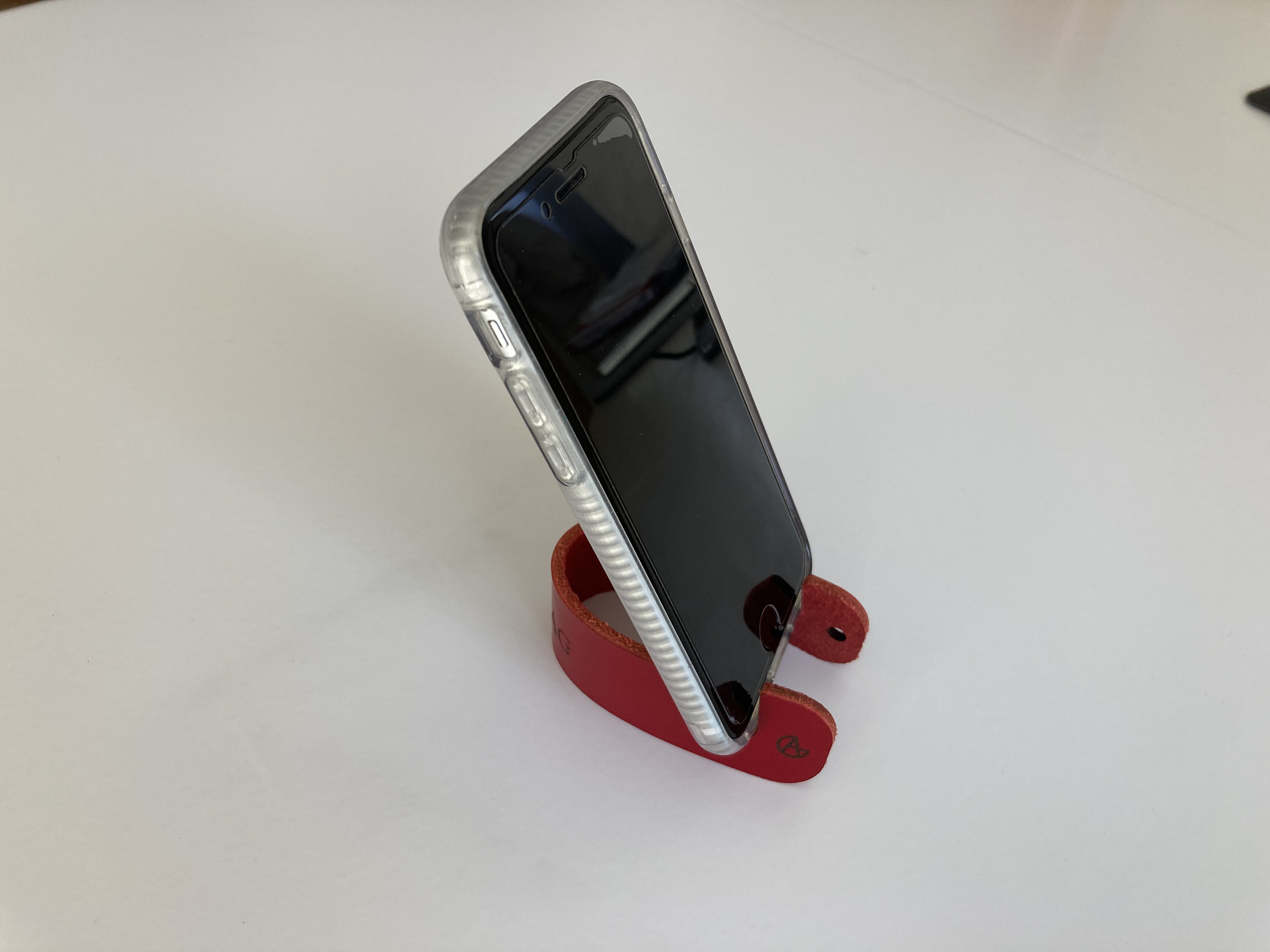 Support de Smartphone Personnalisable - Marque Page en Cuir Tannage Végétal