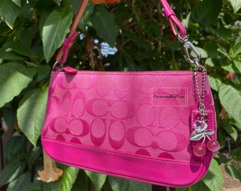 Pink Y2K 2000s Vintage Coach Soho Bag Purse 1446 in Punch Pink