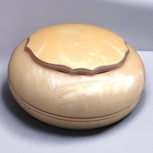 Vintage Celluloid Vanity Powder Jar Marbleized Cream Color Ivoris Pearl Tone