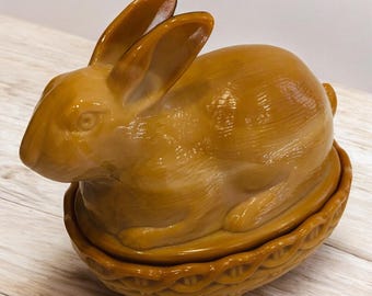 Vintage karamelslakglas konijn op een mand LE Smith overdekte snoepschaal