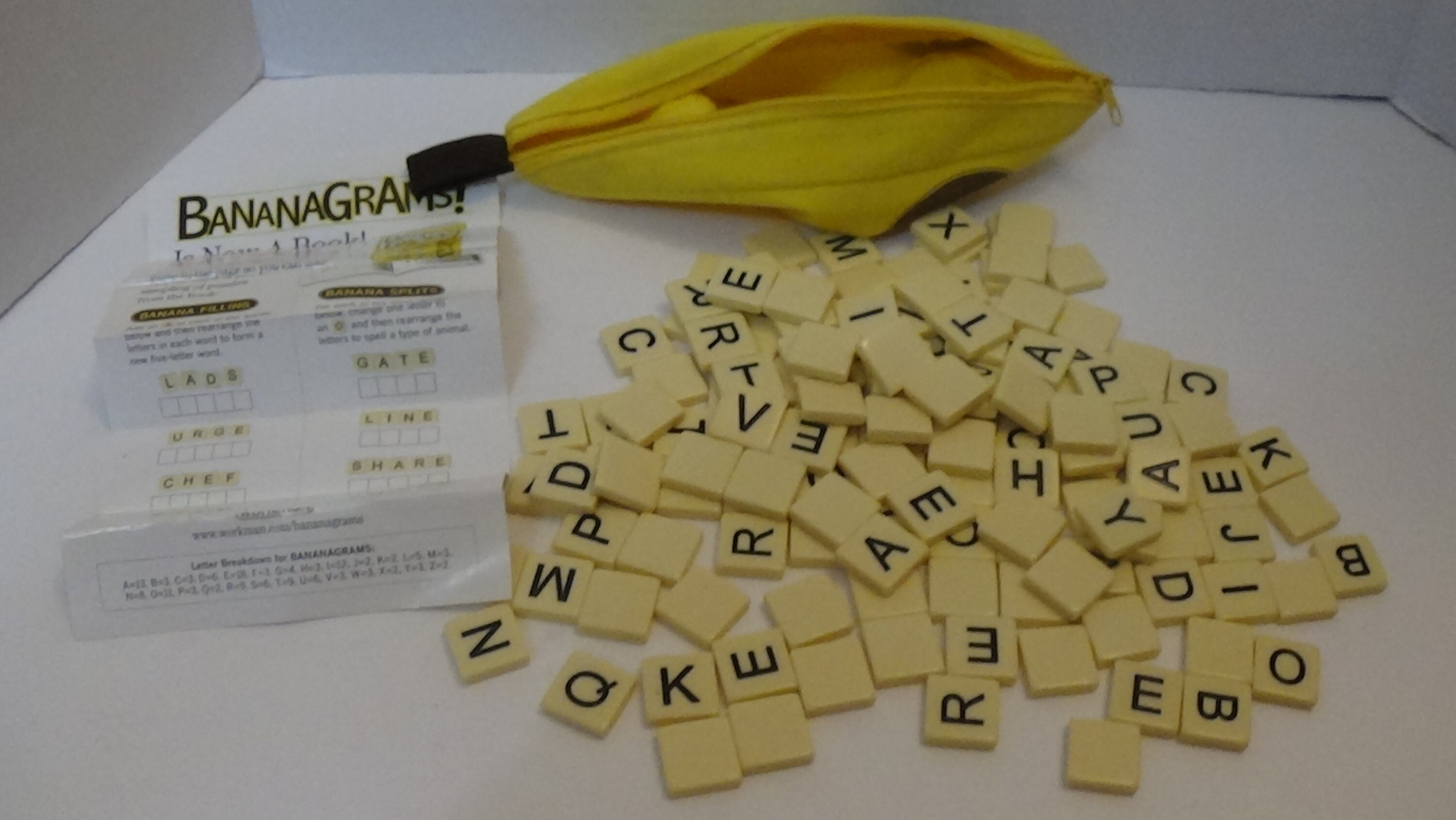 Mind Games - Bananagrams 