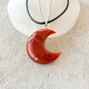 Carnelian Crescent Moon Pendant Necklace, Carnelian Crescent Moon Pendant, Carnelian Crescent Moon Necklace, Carnelian Pendant