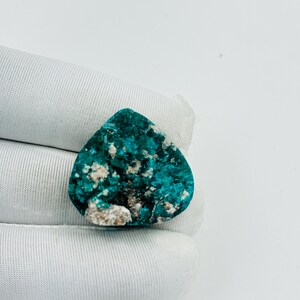 Dioptase Crystal - Dioptase Specimen - Dioptase - Green Dioptase Crystal - Dioptase Congo - Raw Dioptase Crystal - Dioptase Crystal