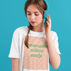Avocado Shirt-Retro Vibes Tee-Vegan-Vegan Shirt-Aesthetic Clothes-Avocado Gift-Botanical Shirt-AVOCADO-Gift for Women-Eco Friendly-Mom Gift-