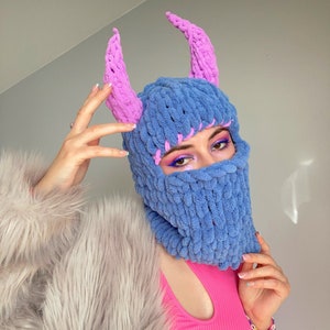 Teufel Balaclava, Teufel Ski Maske, Balaclava mit Hörnern, Gothic Maske, Teufel Maske, Gehäkelte Balaclava, Custom Balaclava, Dämon Ski Maske,