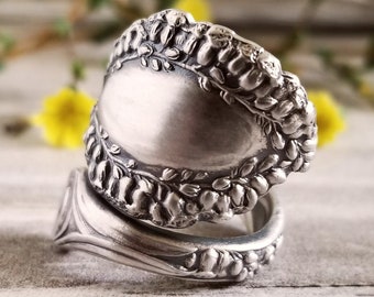 Unique Floral Ring, Handmade Silver Bloom Ring, Vintage Floral Lily Ring, Handmade Spoon Ring, Antique Silver Spoon Ring, Ring Gift, 1753