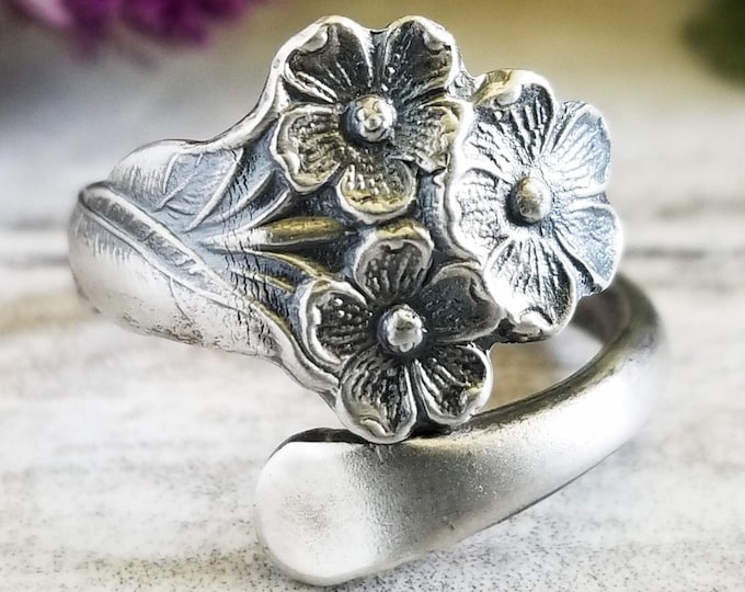 Petite Forget-Me-Not Flower Ring, Flower Bridal Spoon Ring, Bridesmaid Floral Ring, Forget-Me-Not Jewelry, Art Nouveau Style Spoon Ring 747
