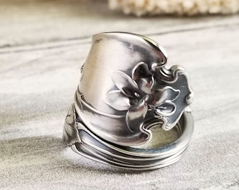 Handmade Violet Ring, Sterling Flower Spoon Ring, Vintage Spoon Ring, Vintage Flower Ring, Sterling Silver Botanical Ring, Violet Ring, 353