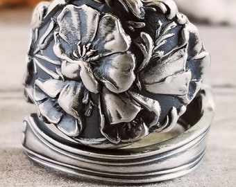 Sterling Poppy Ring, Poppies Wildflower Ring, Vintage Spoon Ring, Vintage Flower Ring, Sterling Silver Flower Spoon Ring, Unique Gift, 1460