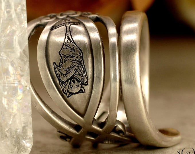 Sterling Silver Bat Wrap Ring, Unique Engraved Flying Fox Ring, Elegant Gothic  Chiropteran Ring, Silver Victorian Bat Spoon Ring, 5025