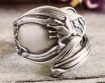 Petite Fuchsia Sterling Spoon Ring, Art Nouveau Spoon Ring, Floral Spoon Ring, Vintage Spoon Jewelry, Flower Sterling Silver Spoon Ring, 496