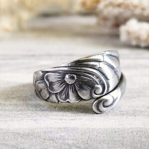 Vintage Flower Ring, Vintage Victorian Spoon Ring, Handmade Floral Spoon Ring, Retro Vintage Spoon Jewelry, Sterling Silver Spoon Ring, 940