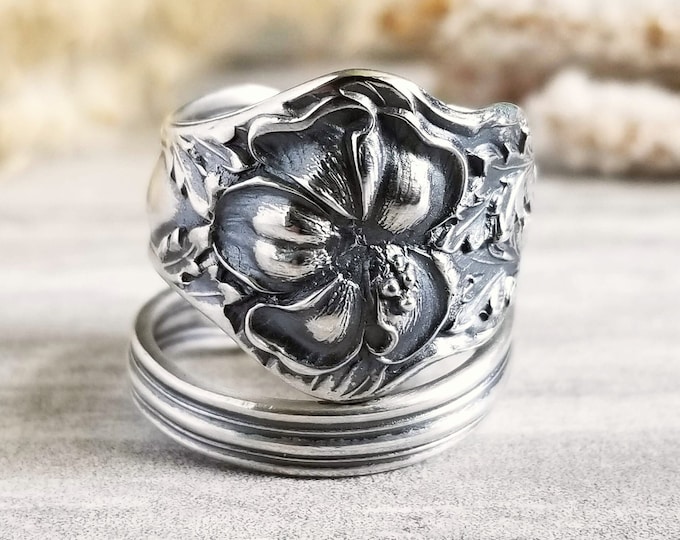Hibiscus Floral Bloom Ring, Spiral Spoon Ring, Hibiscus Ring, Vintage Spoon Jewelry, Sterling Silver Spoon Ring, Floral Spiral Ring, 125A