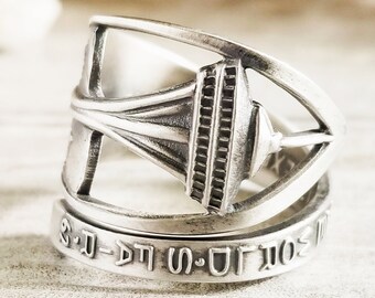 Seattle Space Needle Ring, Seattle Washington Ring, Sterling Spoon Ring, Unique Vintage Spoon Ring, Northwest Washington Sterling Ring 945