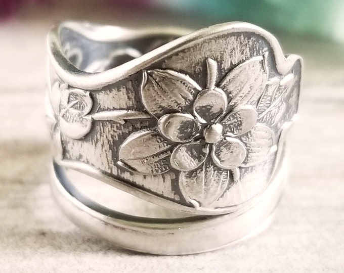 Columbine Bloom Ring, Vintage Sterling Floral Ring, Flower Bloom Ring, Vintage Floral Spoon Jewelry, Sterling Silver Spoon Ring, 302