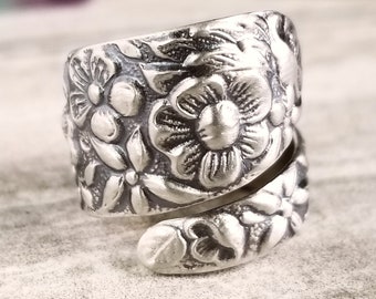 Wild Flower Bouquet Sterling Ring, Sterling Floral Wrap Ring, Vintage Floral Jewelry, Sterling Silver Spoon Ring, Antique Bloom Ring, 912