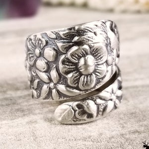 Flower Bouquet Sterling Spoon Ring, Vintage Floral Spoon Ring, Vintage Spoon Jewelry, Sterling Silver Spoon Ring, Antique Floral Ring, 912