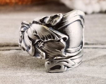 Elegant Tulip Ring, Handmade Silver Tulip Ring, Sterling Silver Floral Bloom Ring, Art Nouveau Spring Ring, Bridal Flower Spoon Ring, 153B