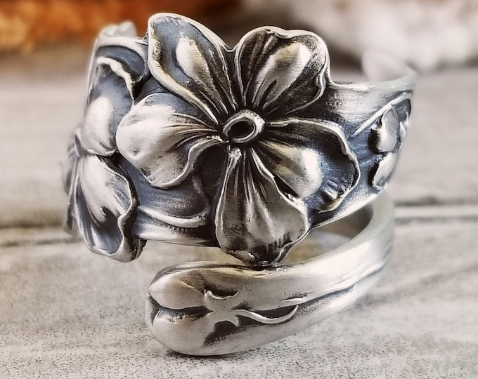 Violet Floral Spoon Ring, Flower Sterling Spoon Ring, Vintage Spoon Ring, Art Nouveau Sterling Silver Spoon Ring, Silver Flower Ring, 654