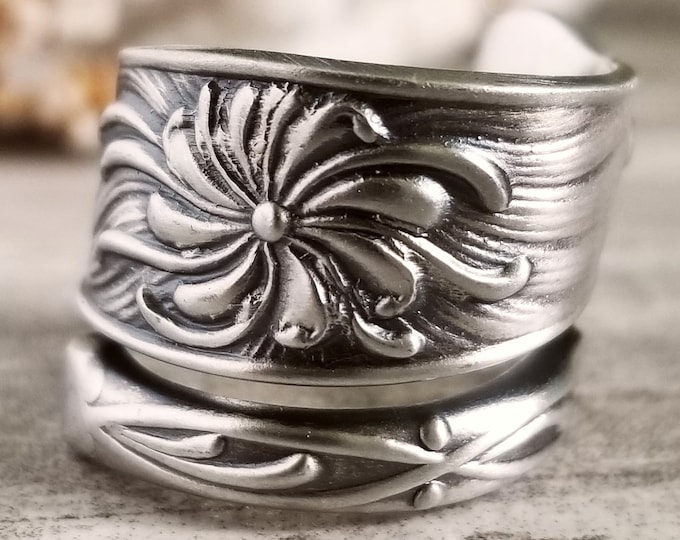 Delicate Floral Wrap Ring, Vintage .925 Sterling Silver Lily Ring, Boho Art Nouveau Ring, Antique Floral Sterling Silver Spoon Ring, 1574