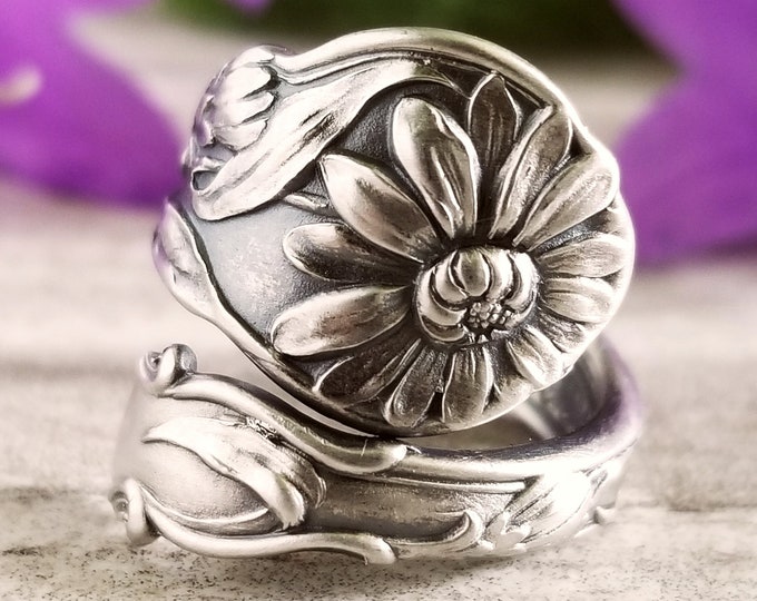 Elegant Daisy Ring, Vintage Sterling Daisy Ring, Bloom Ring, Vintage Sterling Silver Ring, Floral Ring, Sterling Silver Spoon Ring, 1619