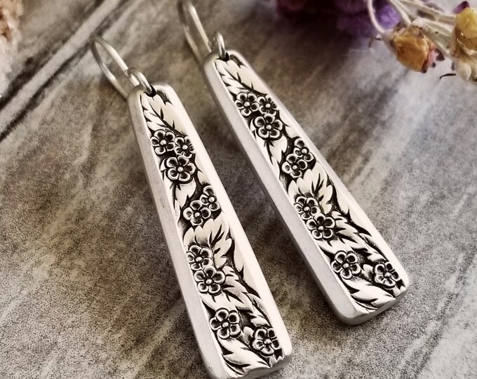 Forget-Me-Not Flower Earrings, Flower Bridal Earrings, Bridesmaid Floral Earrings, Forget-Me-Not Jewelry, Art Nouveau Style Earrings, 1423E