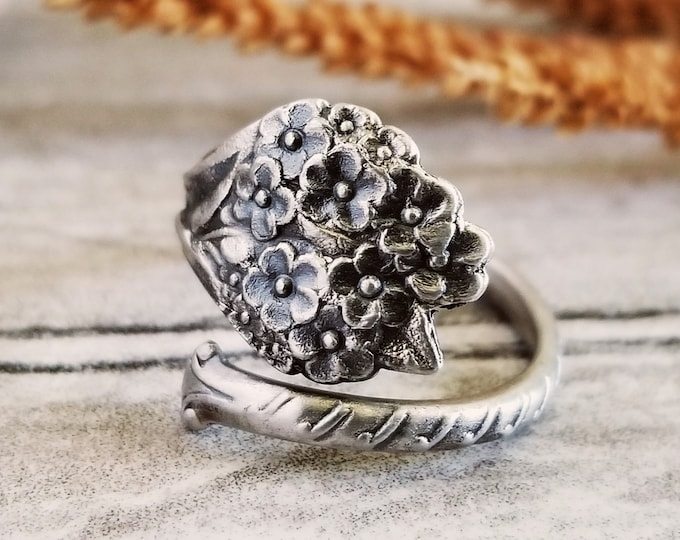 Petite Forget-Me-Not Flower Ring, Flower Bridal Spoon Ring, Bridesmaid Floral Ring, Forget-Me-Not Jewelry, Art Nouveau Style Ring, 1042