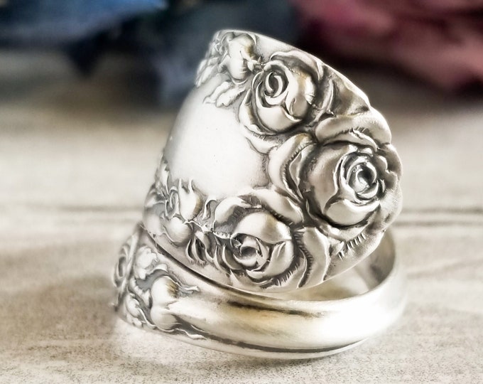 Rose Queen of Flowers Bloom Ring, 3 Roses Ring, Floral Silver Ring, Vintage Ring, Sterling Flower Rose Ring, Flower Ring, Rose Ring, 741B