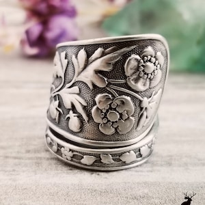 Handmade Forget-Me-Not Flower Ring, Floral Art Nouveau Ring, Forget-Me-Not Jewelry, Flower Bloom Bridal Ring, Rococco Floral Ring, 659