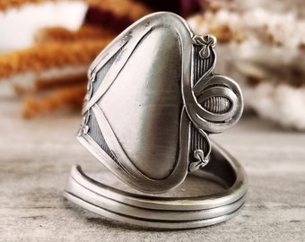 Celtic Shamrock Ring, Silver Clover Ring, Shamrock Ring, Vintage Spoon Ring, Celtic Clover Ring, Irish Clover Ring, Sterling Clover, 1651