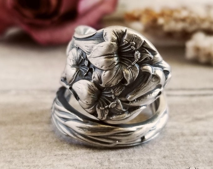 Sterling Lilium Bloom Ring, Springtime Lily Ring, Floral Bloom Ring, Lilies Spoon Jewelry, Sterling Spoon Ring, Unique Flower Ring, 363B