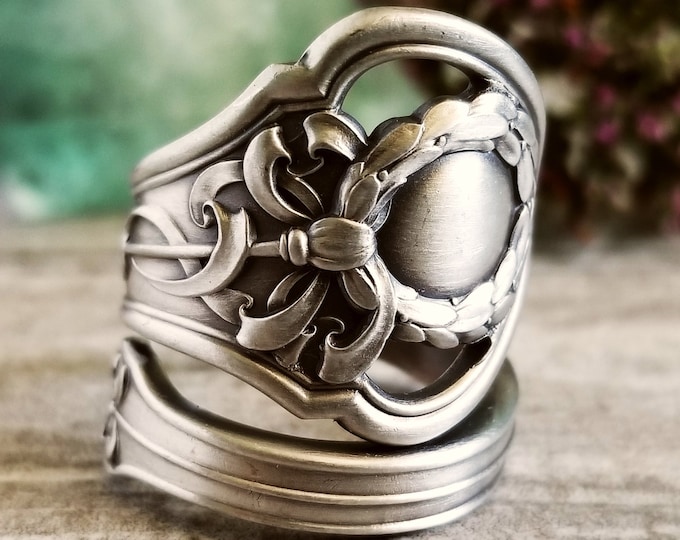 Sterling Laurel Spoon Ring, Spiral Spoon Ring, Vintage Spoon Ring, Vintage Spoon Jewelry, Sterling Silver Spoon Ring, Spiral Ring, 1342