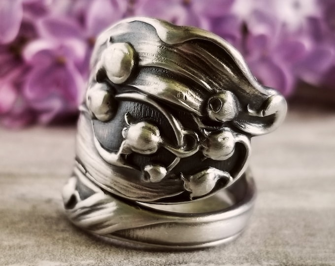Lily of the Valley Sterling Spoon Ring, Silver Spoon Ring, Vintage Floral Ring, Lily Spoon Ring, Antique Silver Spoon Ring, Flower Ring 1642