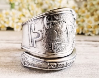 Libra Zodiac Wrap Ring, Sterling Silver Libra Ring, Silver Astrology Ring, Antique Astrological Libra Ring, Vintage Scales Spoon Ring, 996A