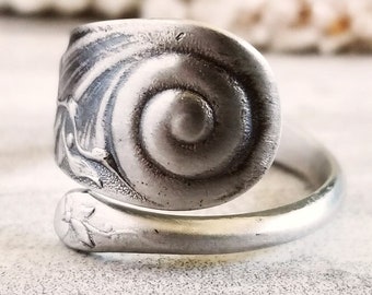 Sterling Silver Nautilus Shell Ring, Vintage Seashell Jewelry, Animal Spoon Ring, Fossil Jewelry, Ocean Spoon Ring, Vintage Sea Ring, 810