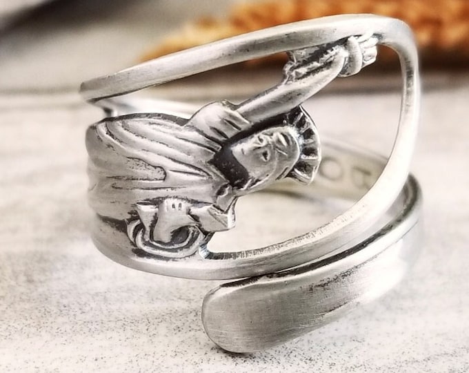 Statue of Liberty Ring, Adjustable NYC Spoon Ring, New York Sterling Spoon Ring, Vintage New York Spoon Ring, Silver NY Souvenir Ring, 1279D