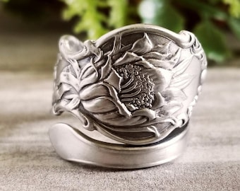 Passion Flower Sterling Ring, Handmae Art Nouveau Spoon Ring, Floral Spoon Ring, Vintage Spoon Jewelry, Floral Sterling Spoon Ring, 1402