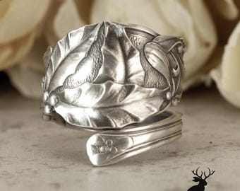 Holly Wrap Ring, Mistletoe Bloom Ring, Christmas Glee Silver Ring, Plant Lover Gift,  Art Nouveau Holly Sterling Silver Spoon Ring, 2282
