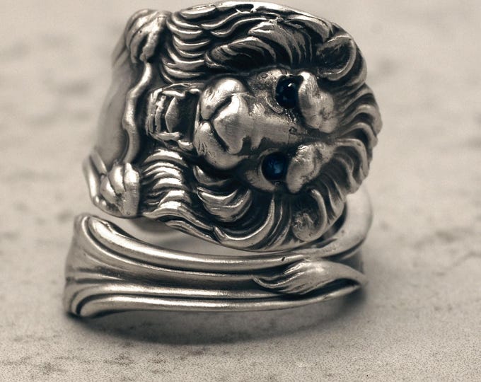 Sterling Lion With Sapphire Eyes, Silver Lion & Gemstone Wrap Ring, British Lion Spiral Ring, Vintage Sterling Silver Spoon Ring, 630S