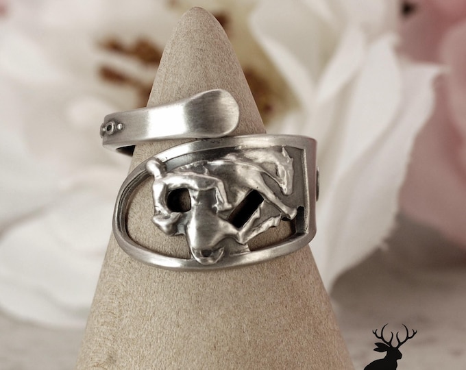 Dainty Cowboy Wrap Ring, Cheyenne Wyoming Bronc Rider Ring, Eight Seconds Ring, Vintage Southwest Souvenir Sterling Silver Spoon Ring, 2392D