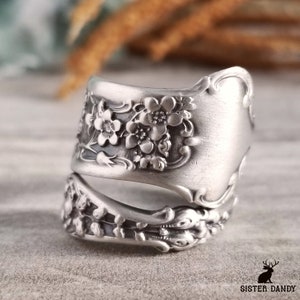Forget-Me-Not Flower Ring, Floral Art Nouveau Style Spoon Ring, Forget-Me-Not Jewelry, Flower Bridal Spoon Ring, Rococco Floral Ring 1127