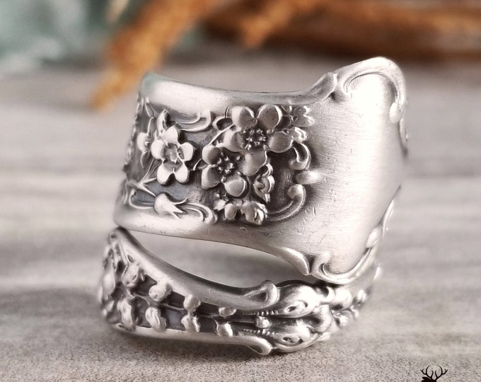 Forget-Me-Not Flower Ring, Floral Art Nouveau Style Spoon Ring, Forget-Me-Not Jewelry, Flower Bridal Spoon Ring, Rococco Floral Ring 1127