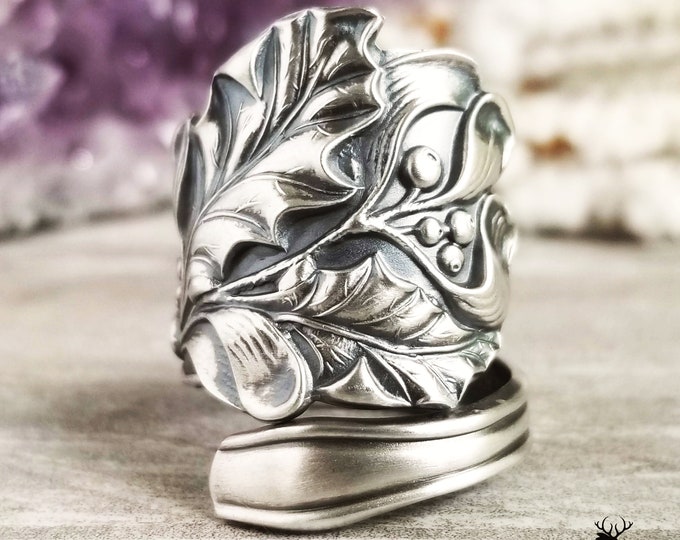 Elegant Sterling Holly Ring, Silver Holly Wrap Ring, Mistletoe Ring, Silver Christmas Ring, Antique Spiral Ring, Botanical Spoon Ring, 920