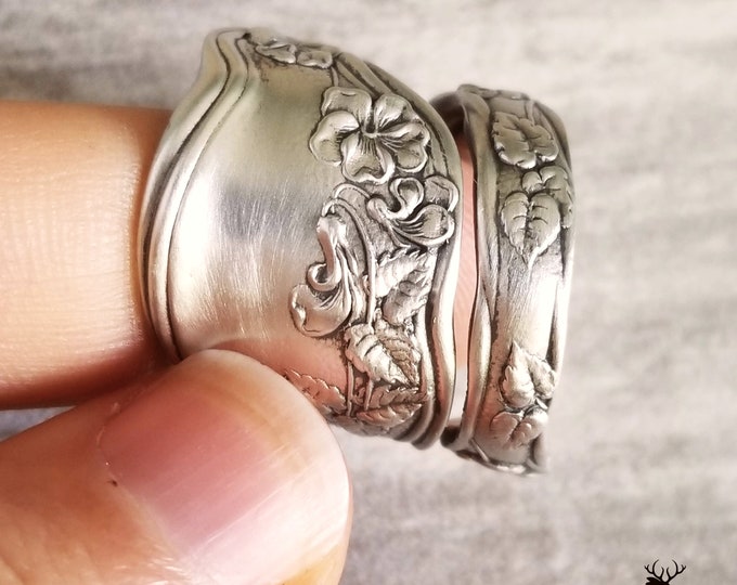 Pansy Sterling Spoon Ring, Vintage Pansy Spoon Ring, Dainty Spiral Spoon Ring, Vintage Spoon Jewelry, Sterling Silver Spoon Ring, 855