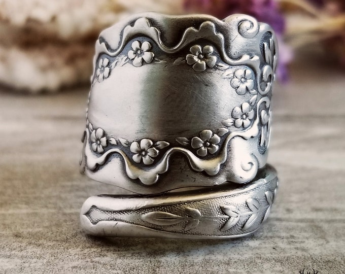 Forget-Me-Not Flower Ring, Floral Art Nouveau Style Spoon Ring, Forget-Me-Not Jewelry, Flower Bridal Spoon Ring, Rococco Floral Ring, 152