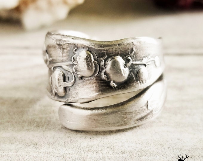 Small Lily of the Valley Spoon Ring, Sterling Silver Spoon Ring, Vintage Floral Lily Ring, Antique Silver Flower Spoon Ring, 222Q