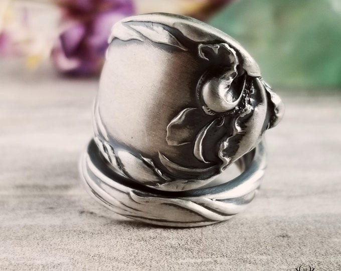 Elegant Iris Bloom Ring, Sterling Silver Iris Wrap Ring, Antique Sterling Ring, Sterling Silver Spoon Ring, Unique Botanical Ring, 1306B