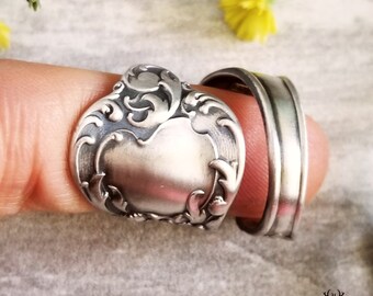 Sterling Daisy Ring, Daisy Spoon Ring, Flower Spoon Ring, Vintage Sterling Silver Ring, Vintage Floral Ring Sterling Silver Ring, 1260B