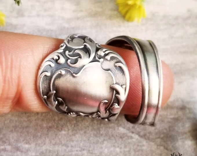 Sterling Daisy Ring, Daisy Spoon Ring, Flower Spoon Ring, Vintage Sterling Silver Ring, Vintage Floral Ring Sterling Silver Ring, 1260B