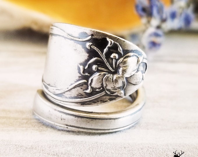 Tropical Hibiscus Wrap Ring, Hibiscus Ring, Art Nouveau Bloom Ring, Vintage Jewelry, Sterling Silver Spoon Ring, Floral Boho Ring, 1134